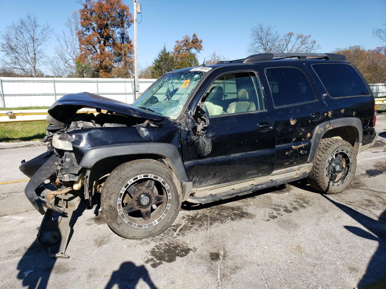 2005 Chevrolet Tahoe VIN 1GNEK13T15R244214