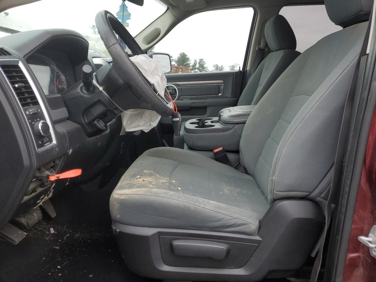 2017 RAM 1500 VIN 1C6RR7GG3HS713152 Copart auction photo, front end / side damage thumbnail 7