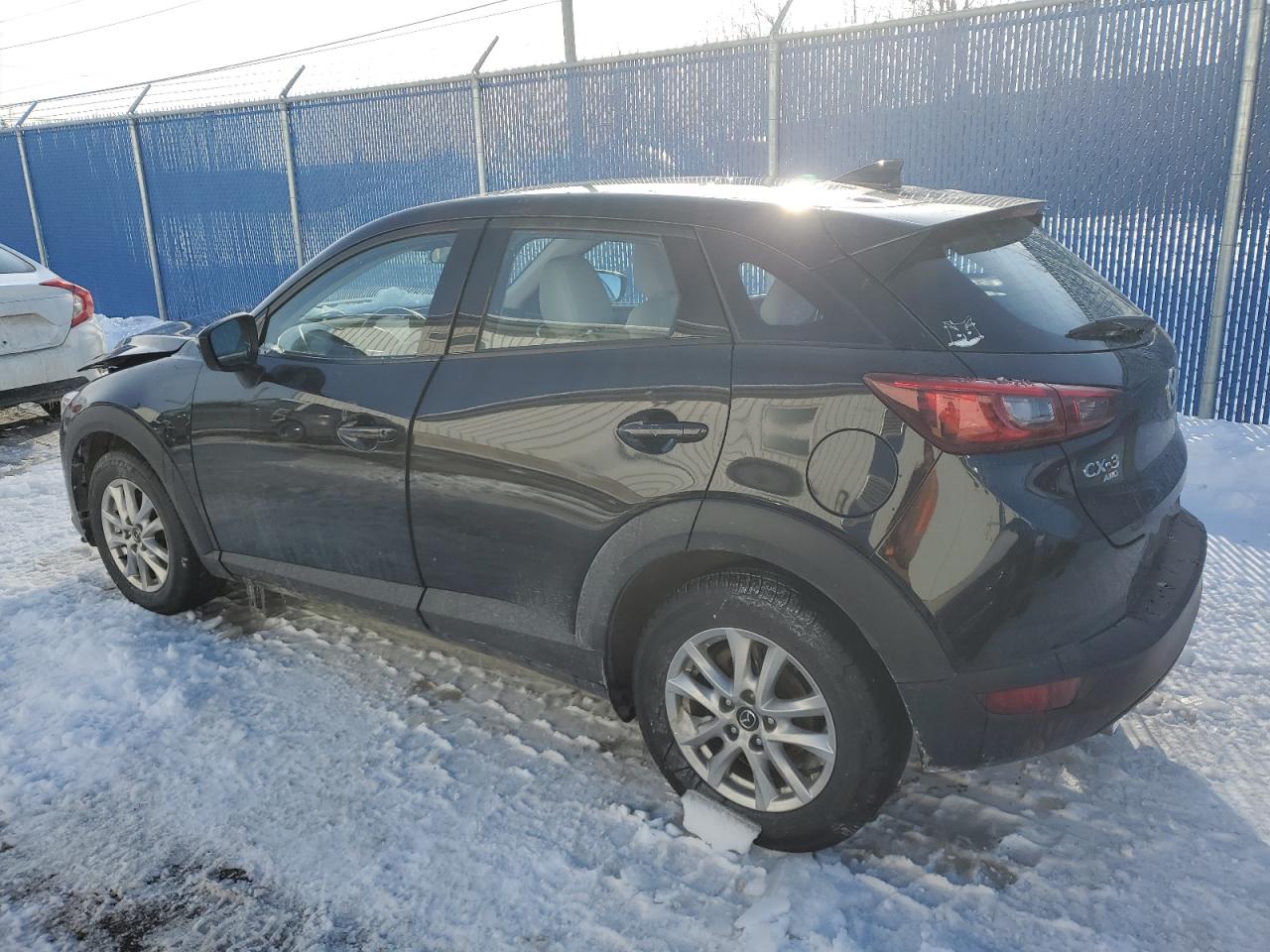 2022 Mazda CX-3 VIN JM1DKFC71N1601037 Copart auction photo, front end damage thumbnail 2