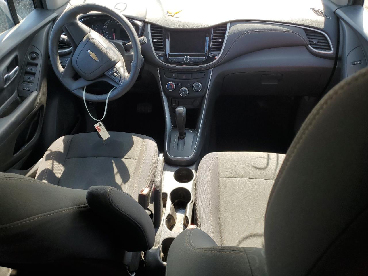 2019 Chevrolet Trax VIN 3GNCJKSB4KL136312 Copart auction photo, water/flood damage thumbnail 8