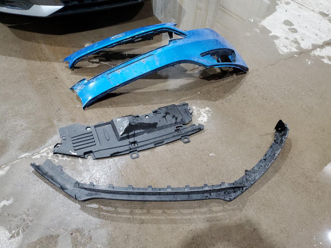 2016 Ford Focus VIN 1FADP3F20GL310820 Copart auction photo, front end / side damage thumbnail 12