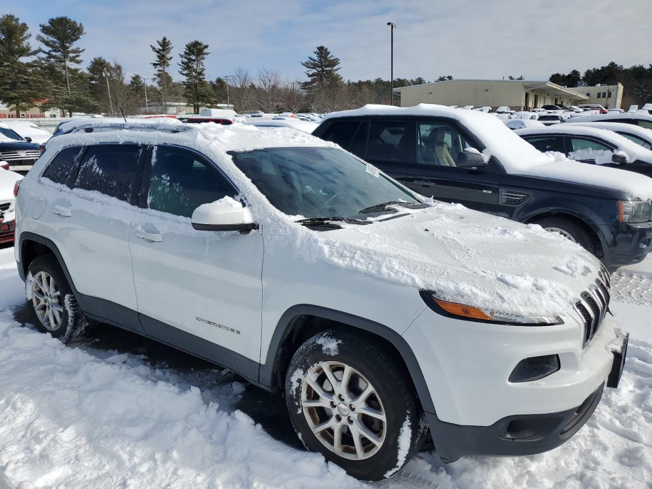 2015 Jeep Grand Cherokee VIN 1C4PJMCB4FW681835 Copart auction photo, front end damage thumbnail 4