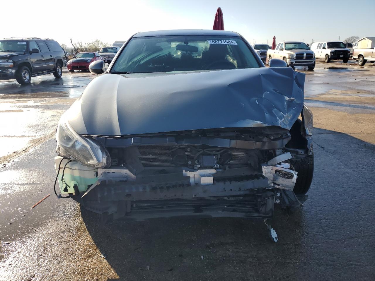 2020 Nissan Altima VIN 1N4BL4BV8LC136613 Copart auction photo, front end damage thumbnail 5