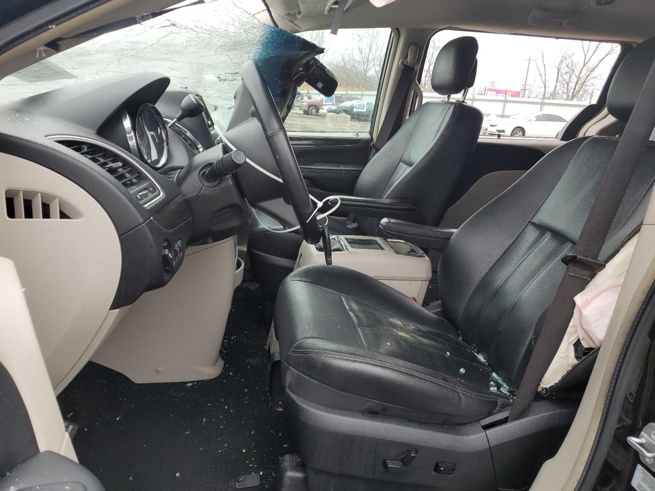 2016 Chrysler Town & Country VIN 2C4RC1BG6GR305646 Copart auction photo, all over damage thumbnail 7