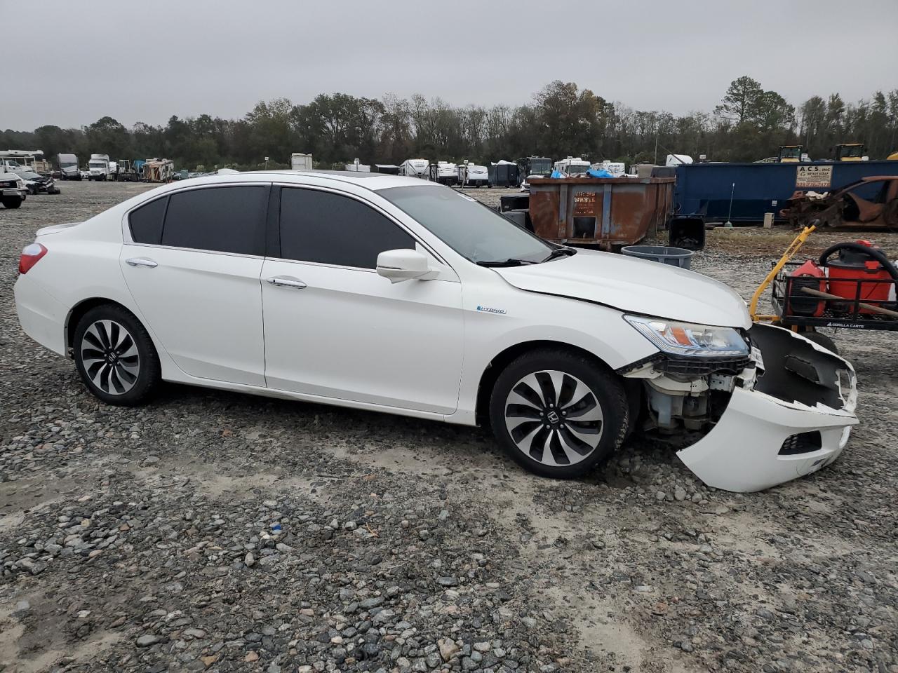 2015 Honda Accord VIN 1HGCR6F74FA012490 Copart auction photo, front end damage thumbnail 4
