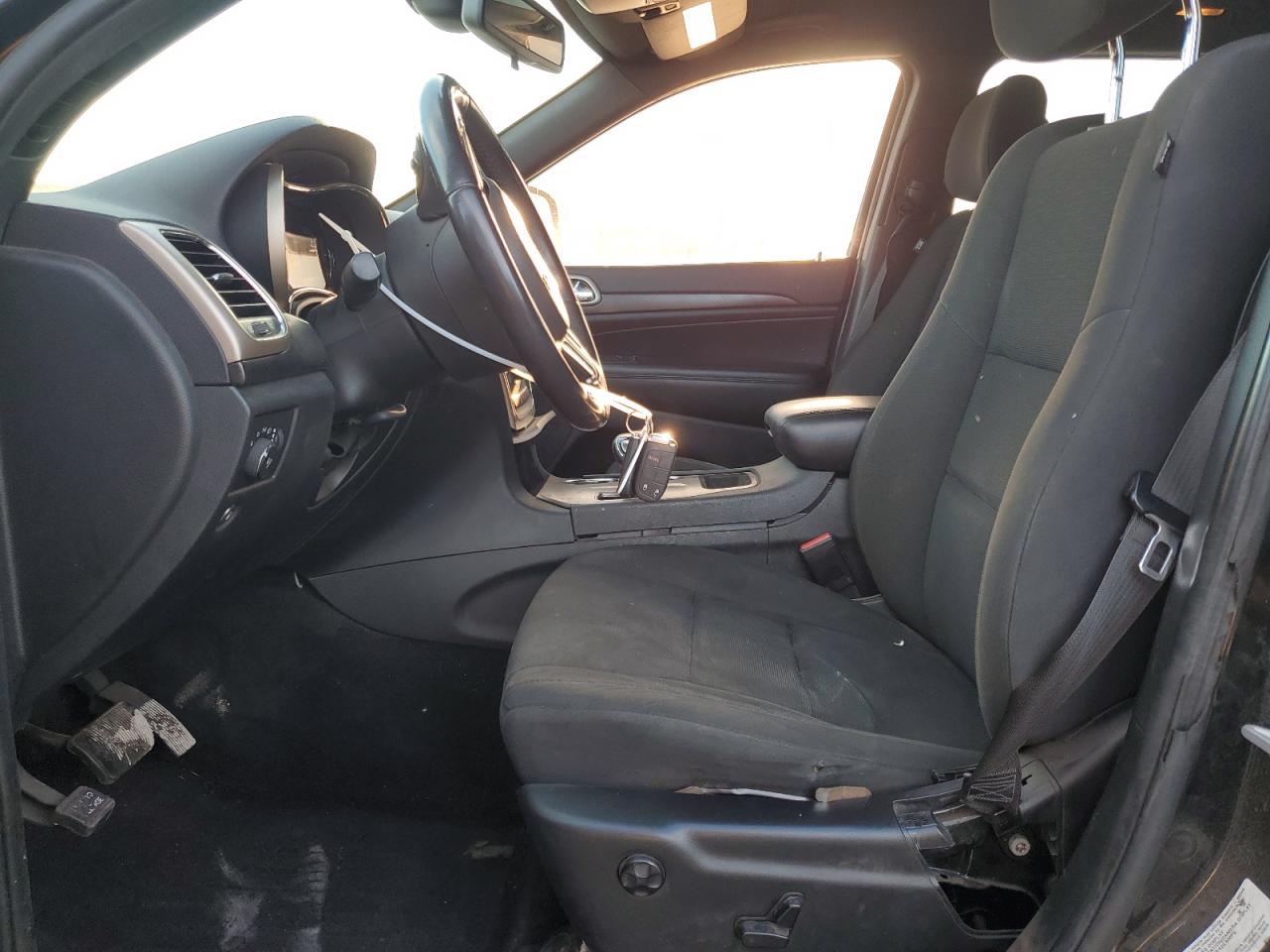 2015 Jeep Grand Cherokee VIN 1C4RJFAG8FC675573 Copart auction photo, front end / minor dent/scratches damage thumbnail 7