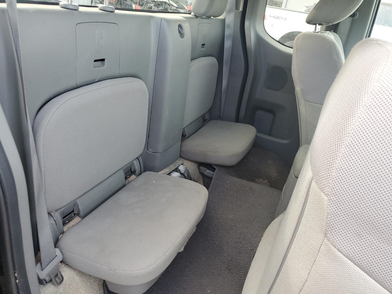 2017 Nissan Navara (Frontier) VIN 1N6BD0CTXHN704804 Copart auction photo, water/flood / minor dent/scratches damage thumbnail 10