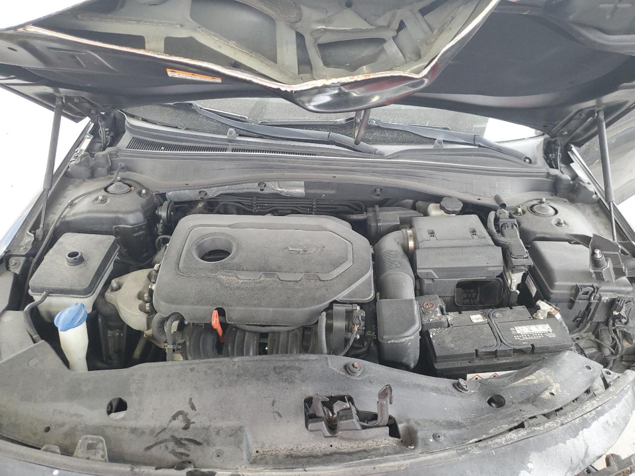 2017 KIA Optima VIN 5XXGT4L39HG124488 Copart auction photo, front end / minor dent/scratches damage thumbnail 11