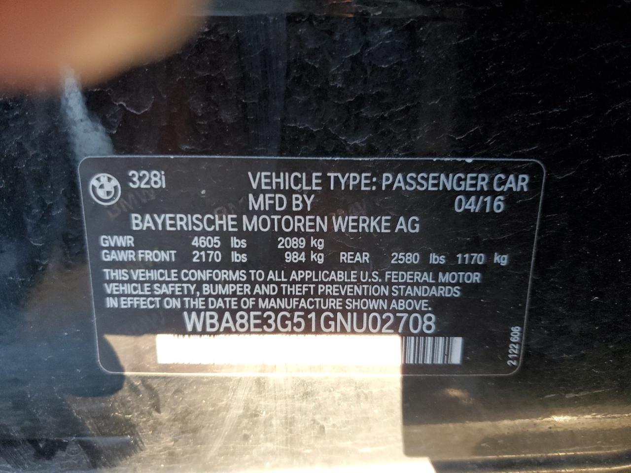 2016 BMW 3er VIN WBA8E3G51GNU02708 Copart auction photo, front end / rear end damage thumbnail 12
