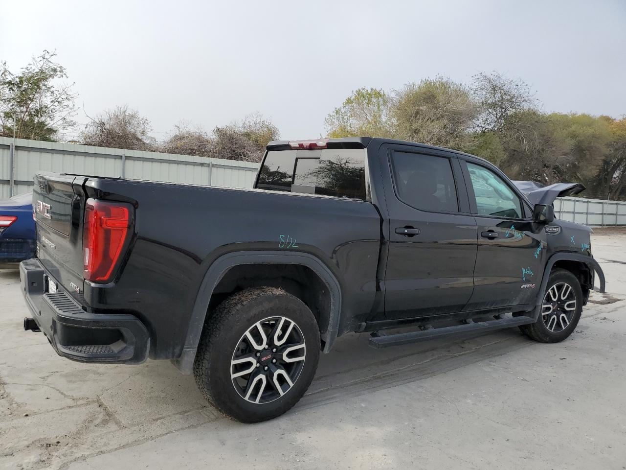 2021 GMC Sierra VIN 1GTP9EED9MZ236001 Copart auction photo, all over damage thumbnail 3