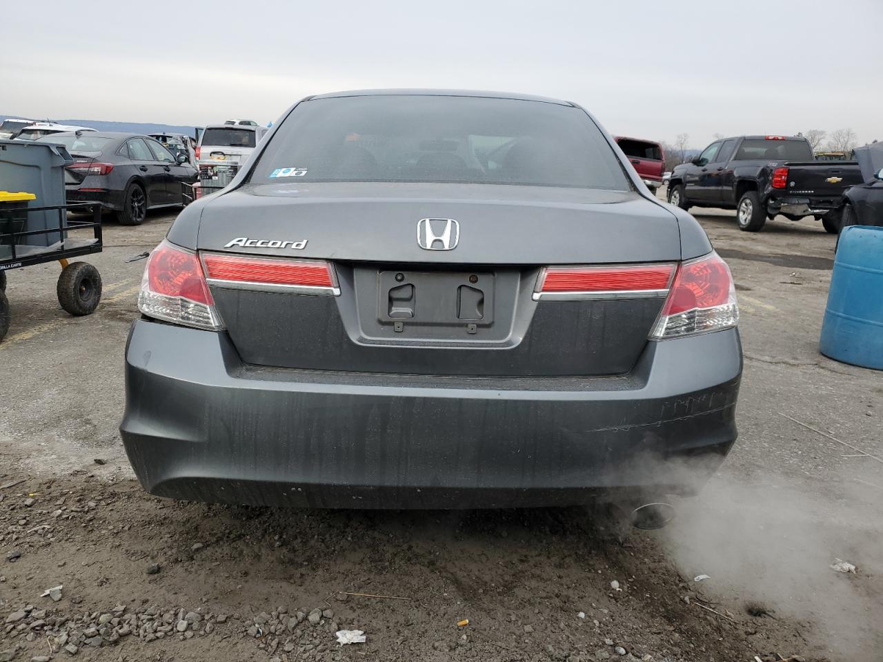 2011 Honda Accord VIN 1HGCP2F40BA110673 Copart auction photo, front end / rear end damage thumbnail 6