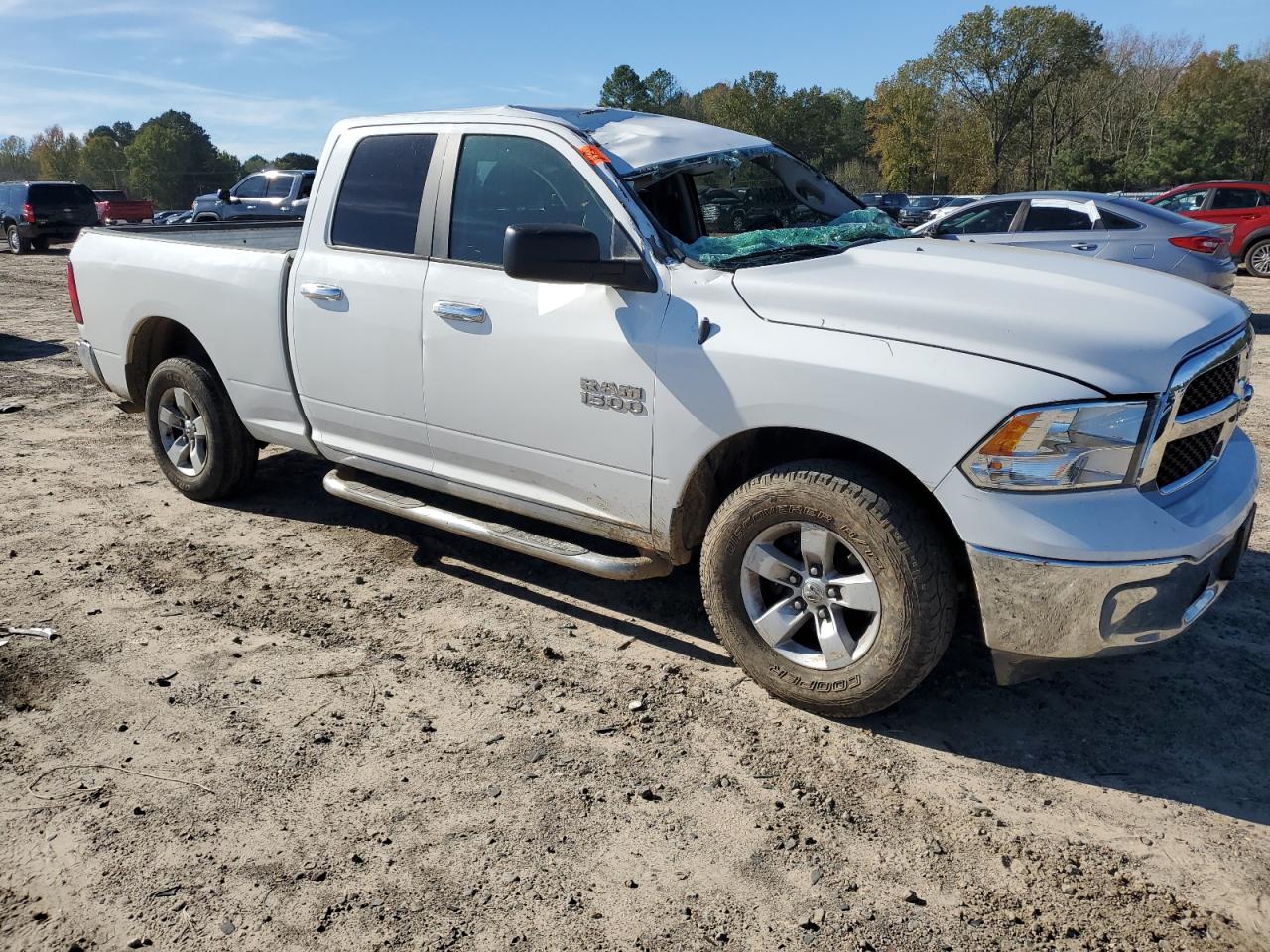 2017 RAM 1500 VIN 1C6RR7GG8HS731257 Copart auction photo, top/roof / minor dent/scratches damage thumbnail 4