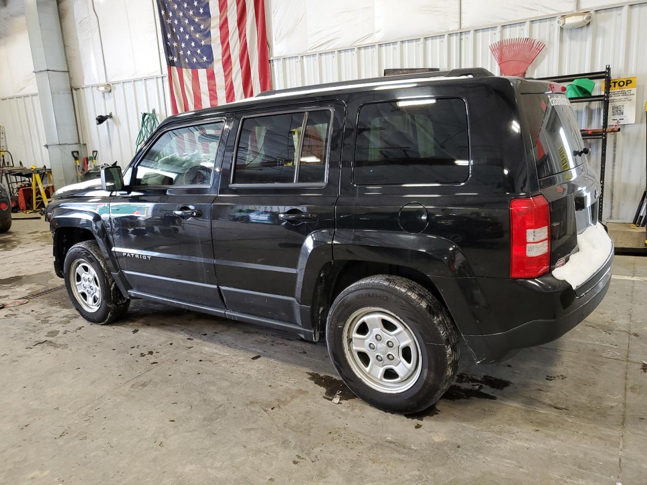 2015 Jeep Liberty (Patriot) VIN 1C4NJPBA5FD418623 Copart auction photo, front end damage thumbnail 2