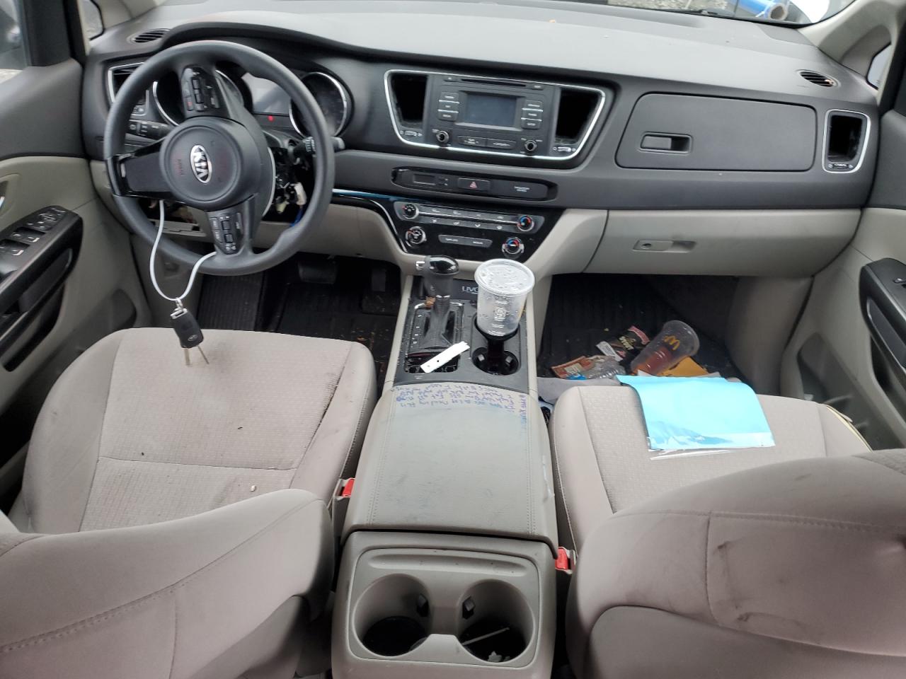 2016 KIA Sedona VIN KNDMB5C19G6198615 Copart auction photo, vandalism damage thumbnail 8