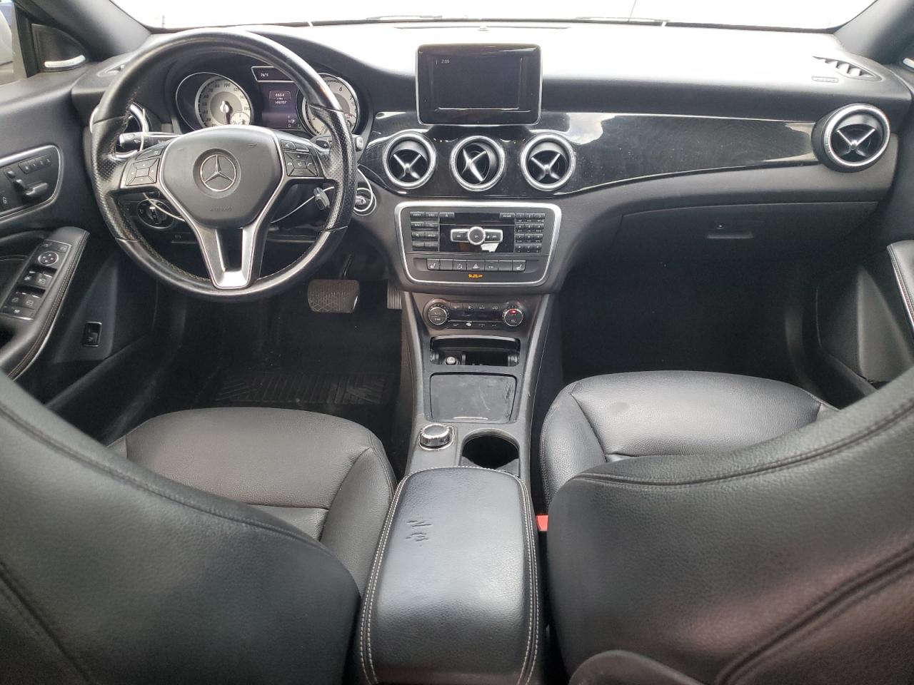 2014 Mercedes-Benz CLA-klasse VIN WDDSJ4EB1EN031748 Copart auction photo, minor dent/scratches damage thumbnail 8