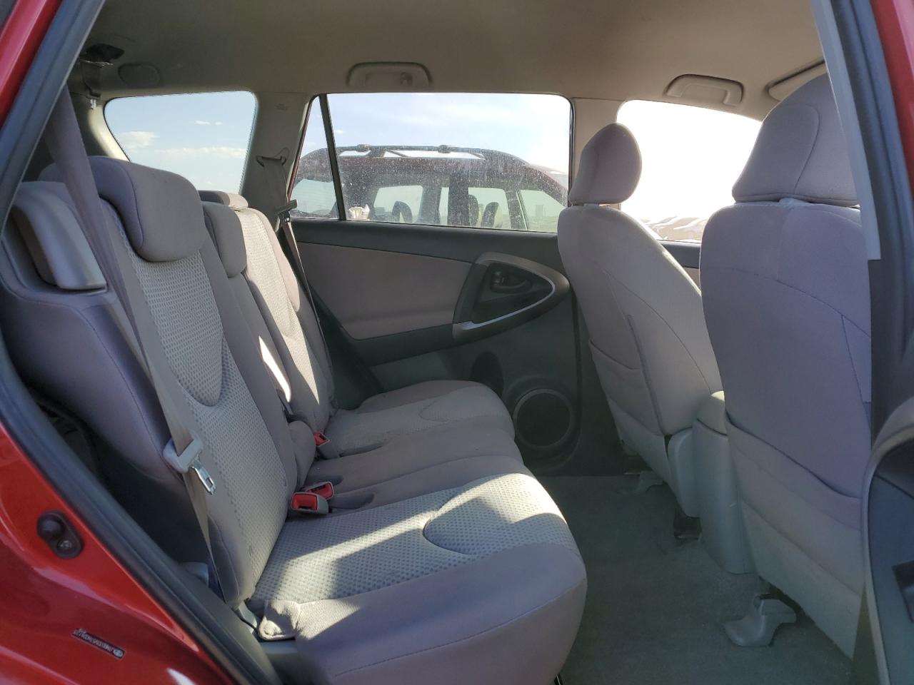 2007 Toyota RAV 4 VIN JTMBD33V576026123 Copart auction photo, side / front end damage thumbnail 11