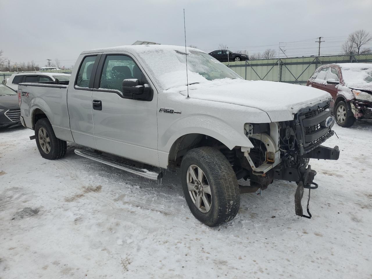 2014 Ford F-150 VIN 1FTFX1EF6EKG28472 Copart auction photo, front end / minor dent/scratches damage thumbnail 4