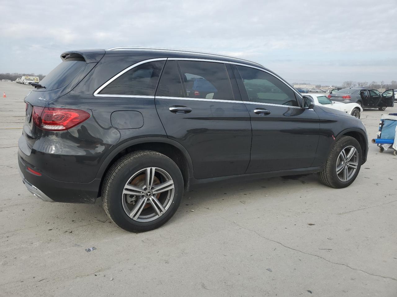 2020 Mercedes-Benz GLC VIN WDC0G8EB8LF721411 Copart auction photo, front end / side damage thumbnail 3