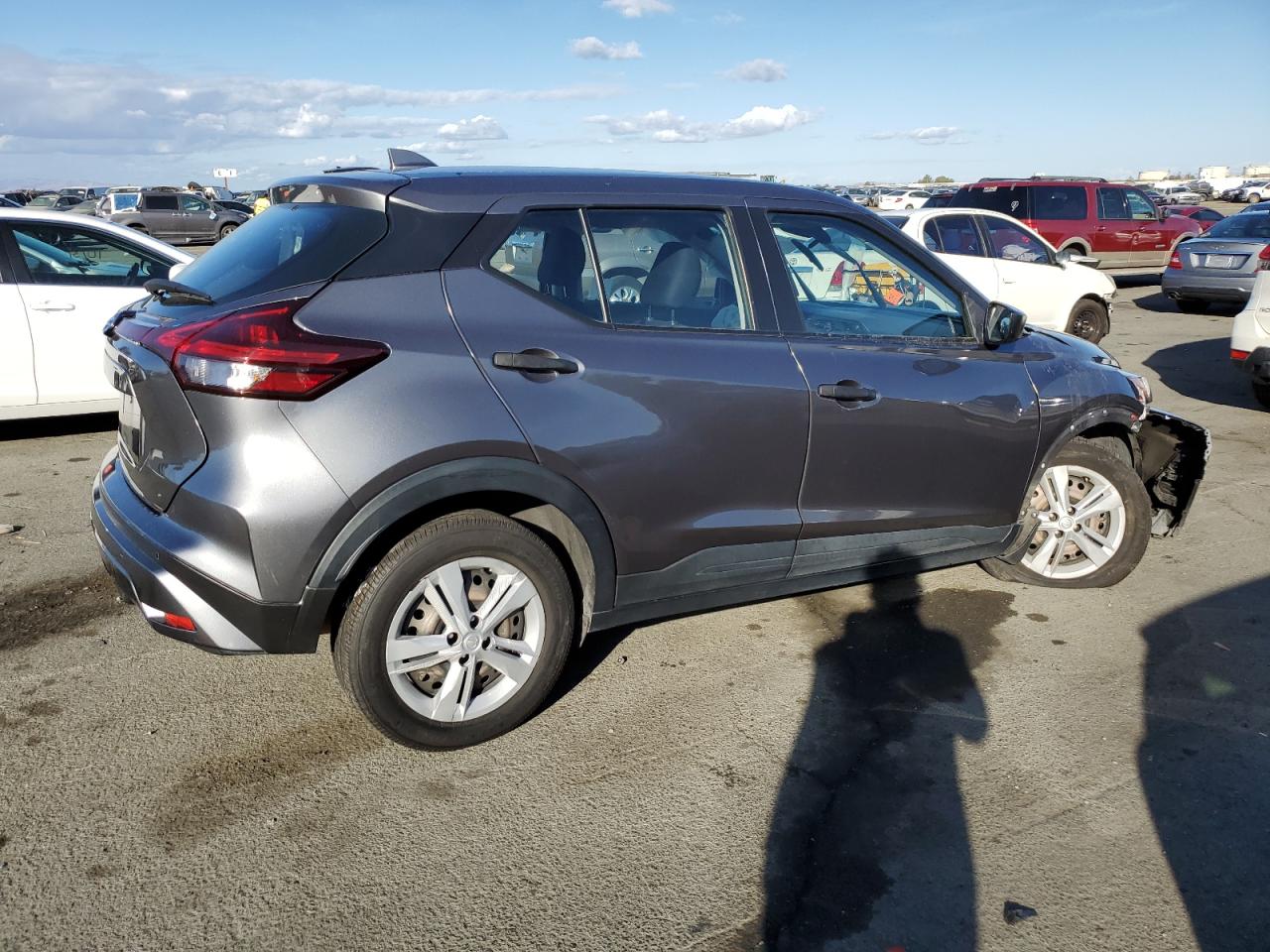 2021 Nissan Kicks VIN 3N1CP5BV6ML543654 Copart auction photo, front end / side damage thumbnail 3