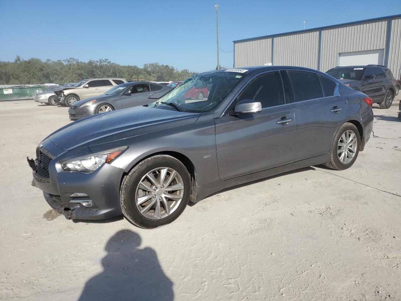 2017 Infiniti Q50 VIN JN1EV7AP7HM744570