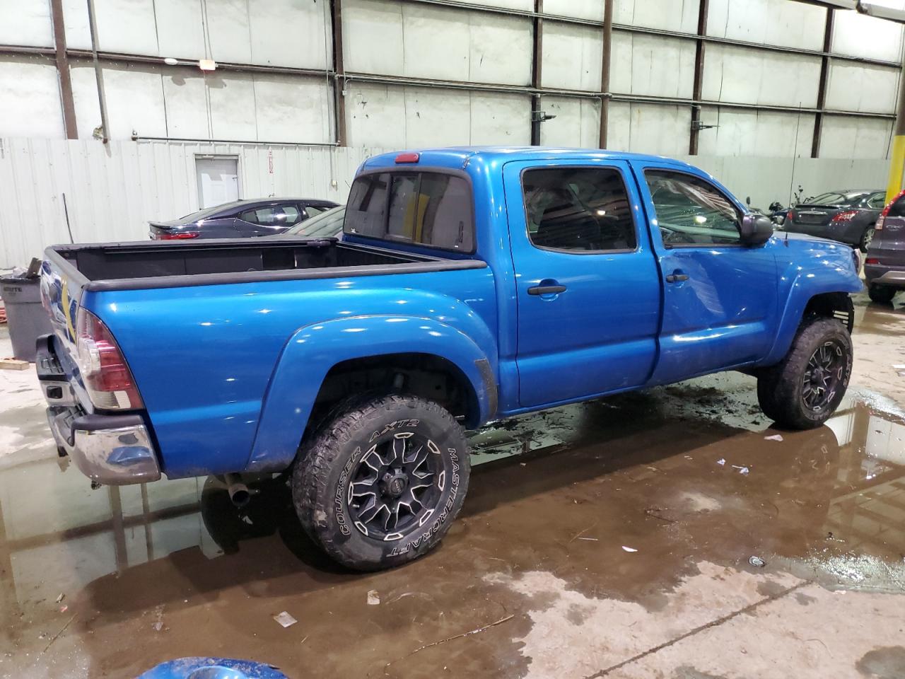 2011 Toyota Tacoma VIN 3TMLU4EN3BM073098 Copart auction photo, front end / side damage thumbnail 3