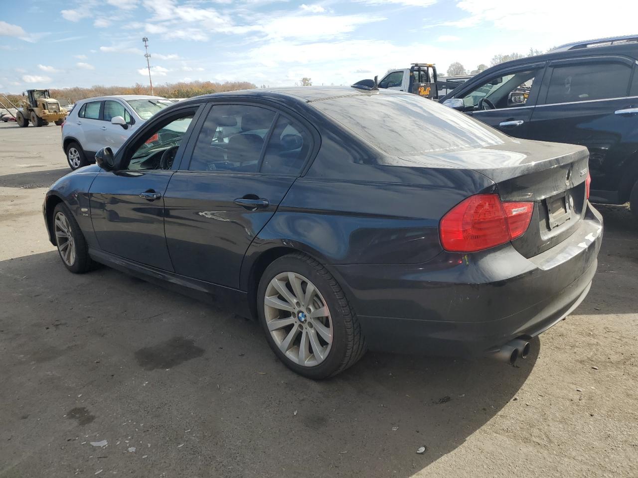 2011 BMW 3er VIN WBAPK5C59BA995286 Copart auction photo, front end damage thumbnail 2