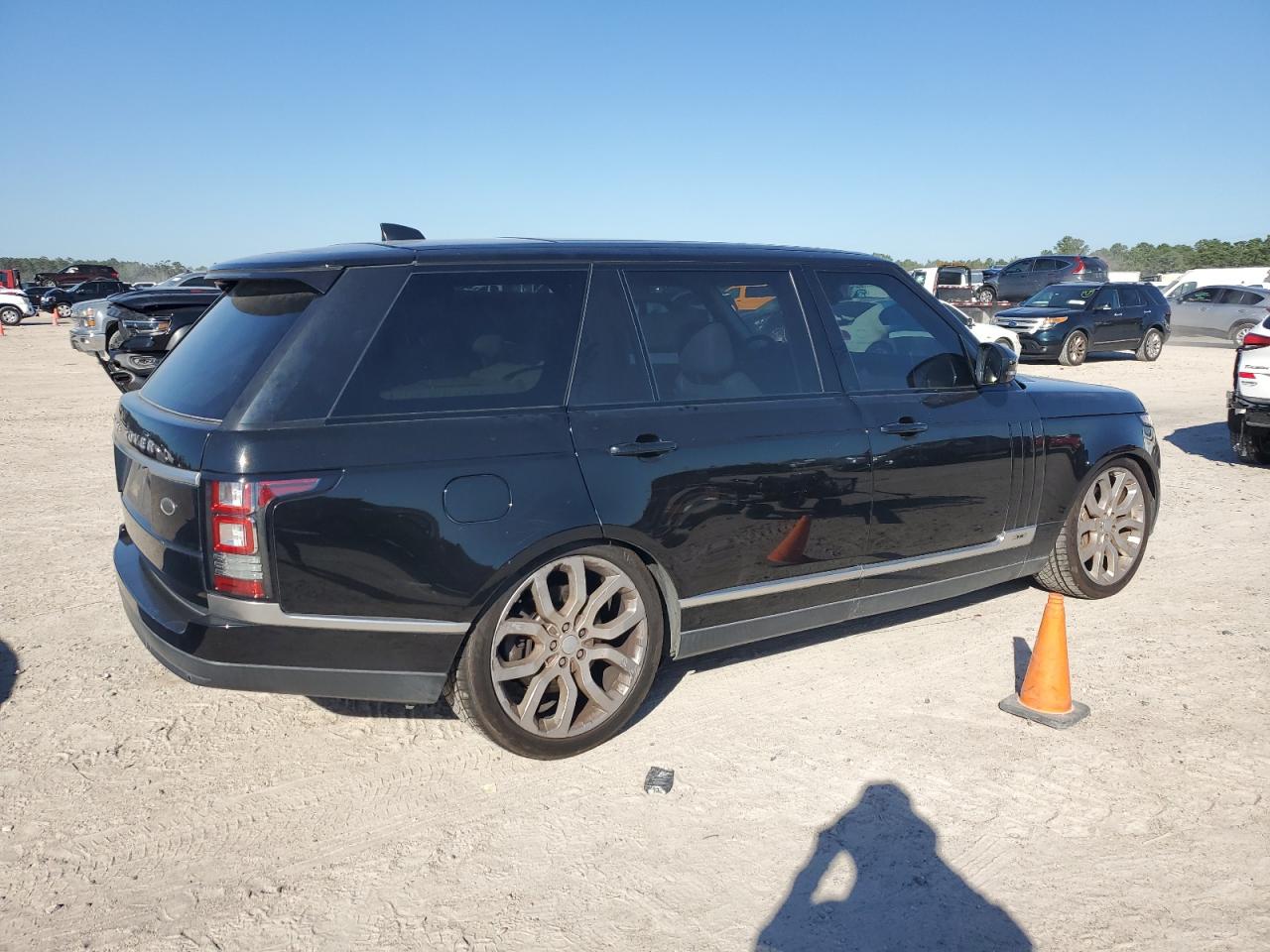 2017 Land Rover Range Rover VIN SALGS5FE3HA339374 Copart auction photo, normal wear damage thumbnail 3