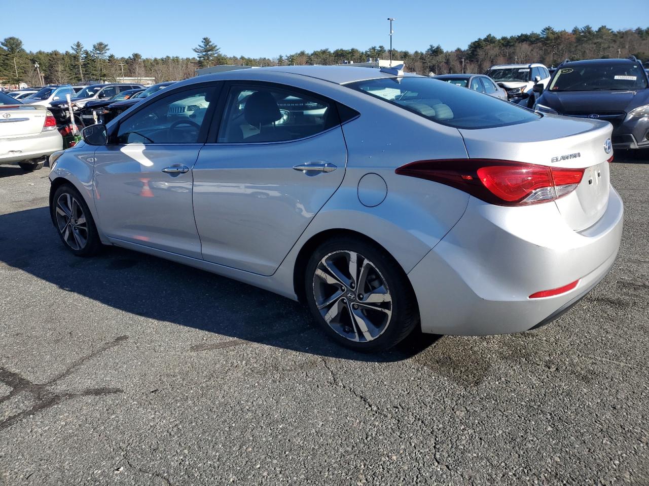 2015 Hyundai Elantra VIN KMHDH4AE4FU433362 Copart auction photo, front end / minor dent/scratches damage thumbnail 2