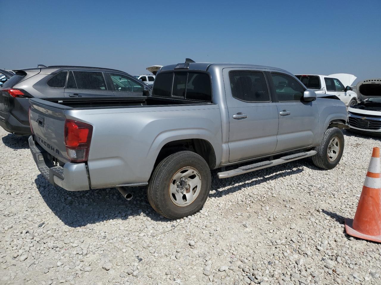 2019 Toyota Tacoma VIN 5TFAX5GN4KX145955 Copart auction photo, front end / frame damage damage thumbnail 3