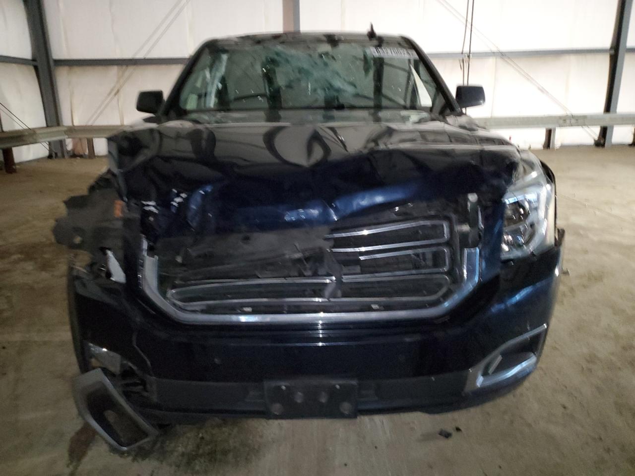 2018 GMC Yukon VIN 1GKS2GKC9JR109139 Copart auction photo, front end / top/roof damage thumbnail 5