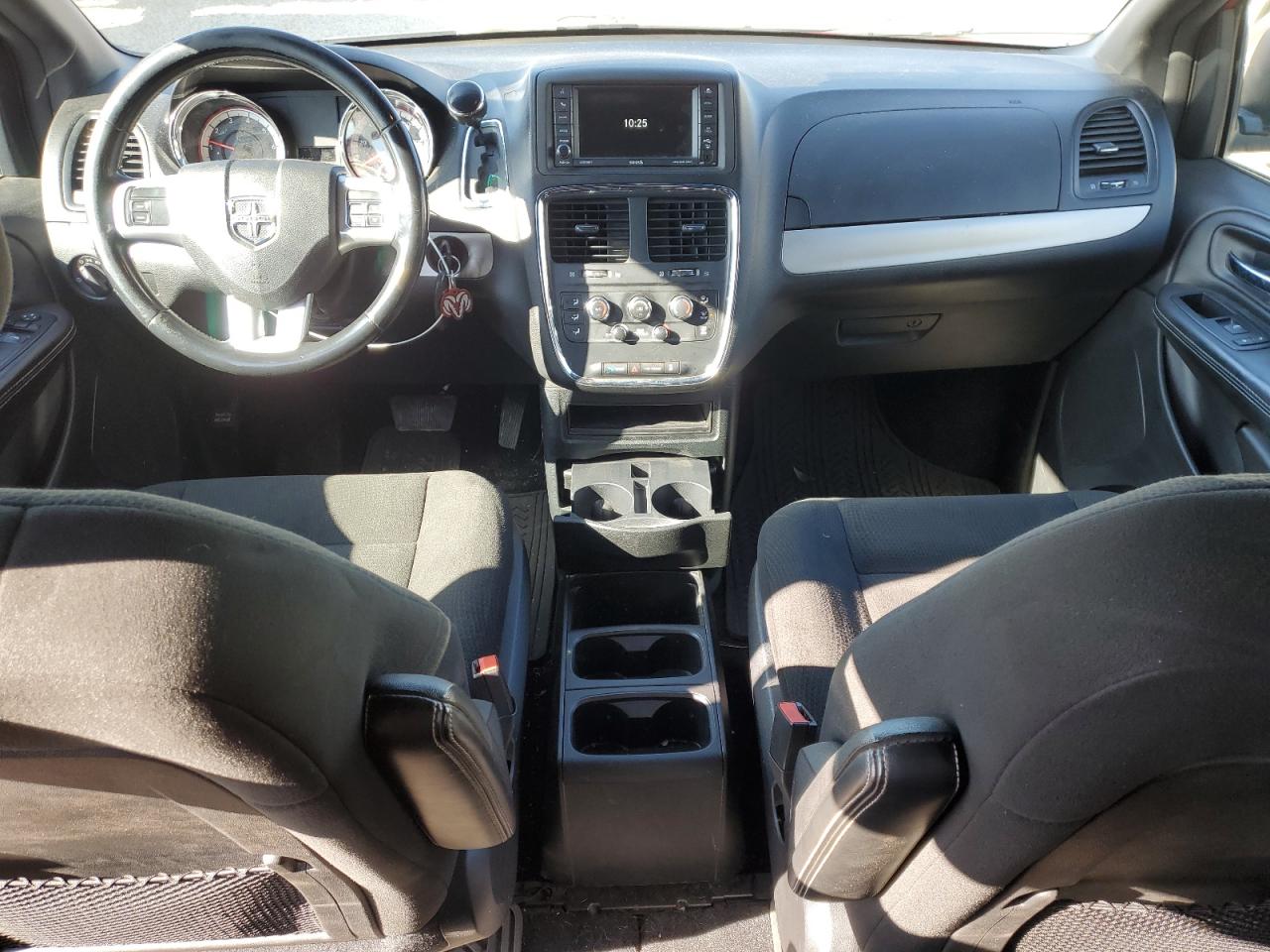 2015 Dodge Caravan VIN 2C4RDGBG1FR668273 Copart auction photo, rear end damage thumbnail 8