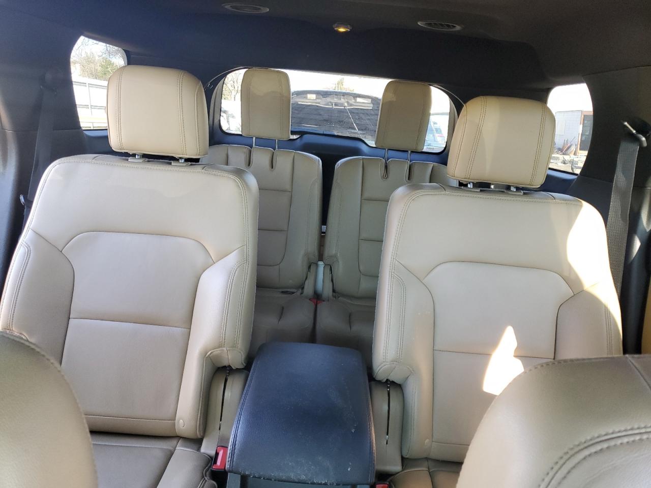 2016 Ford Explorer VIN 1FM5K7D8XGGD33554 Copart auction photo, side / undercarriage damage thumbnail 10