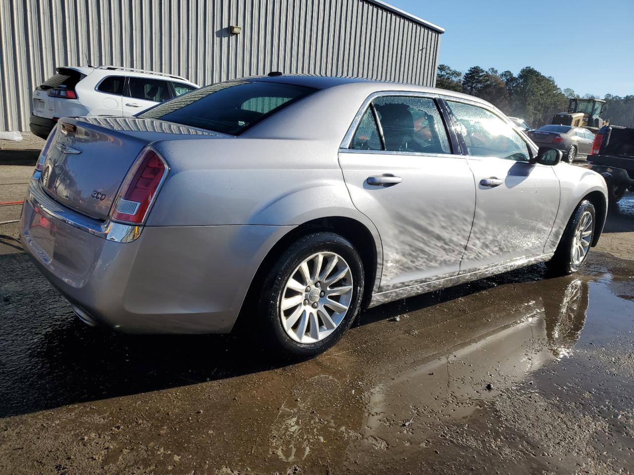 2014 Chrysler 300 VIN 2C3CCAAG2EH375983 Copart auction photo, water/flood damage thumbnail 3