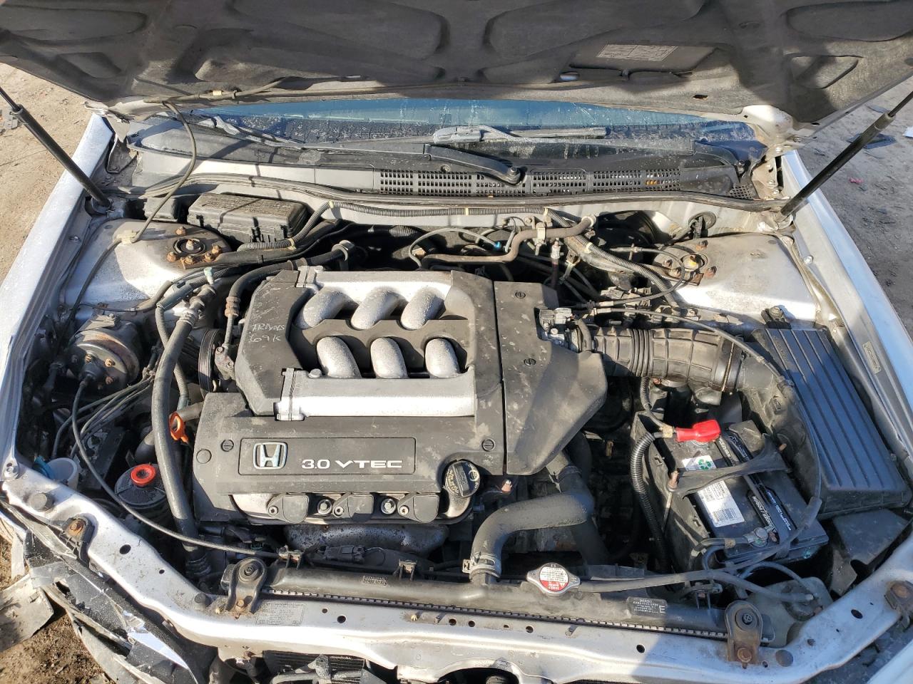 2001 Honda Accord VIN 1HGCG16511A065924 Copart auction photo, all over damage thumbnail 11