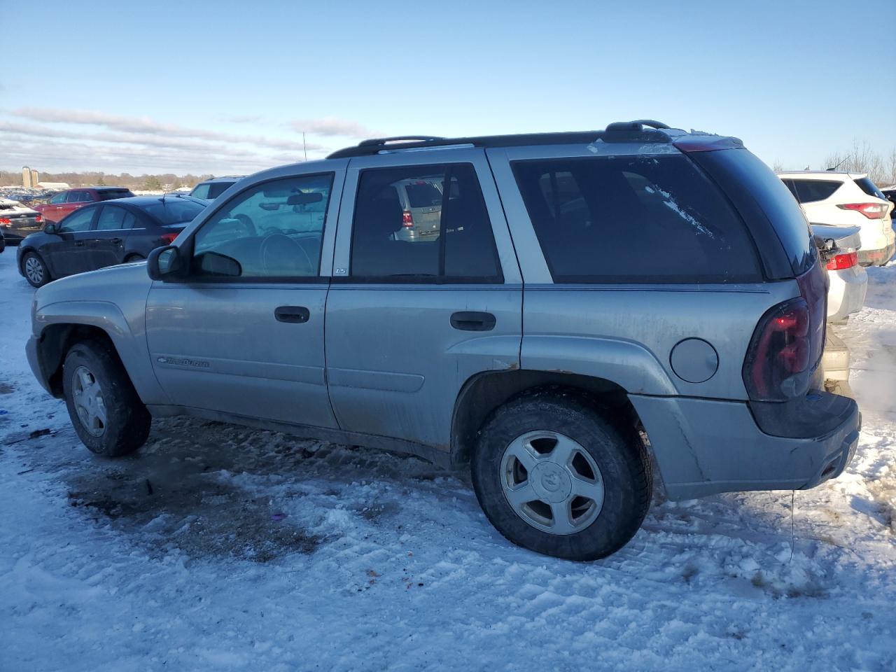 2002 Chevrolet TrailBlazer VIN 1GNDT13S122277850 Copart auction photo, undercarriage damage thumbnail 2