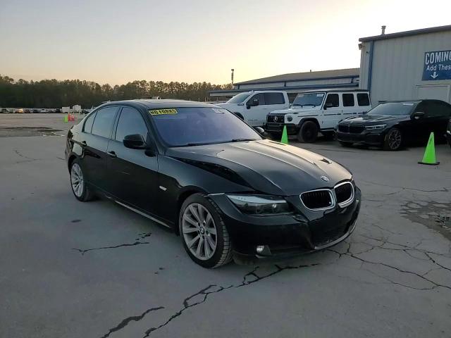 2011 BMW 3er VIN WBAPH5G56BNM80666 Copart auction photo, front end damage thumbnail 10