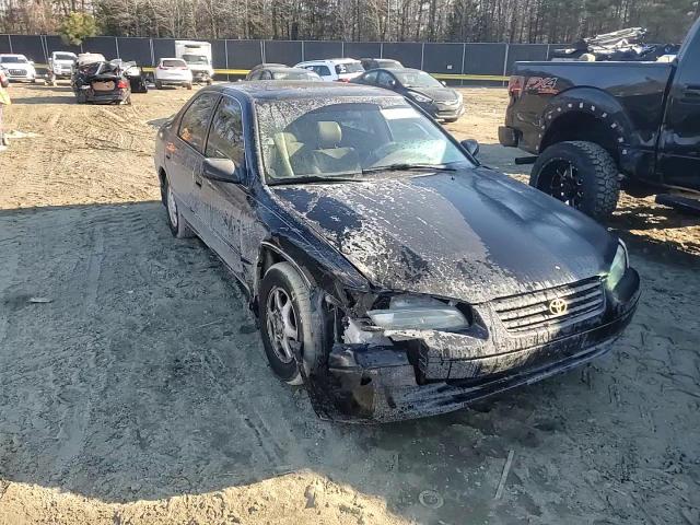 1998 Toyota Camry VIN 4T1BG28K1WU363250 Copart auction photo, front end damage thumbnail 10