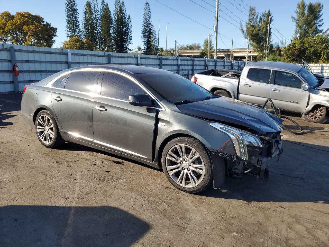 2018 Cadillac XTS VIN 2G61M5S36K9133693 Copart auction photo, front end damage thumbnail 4