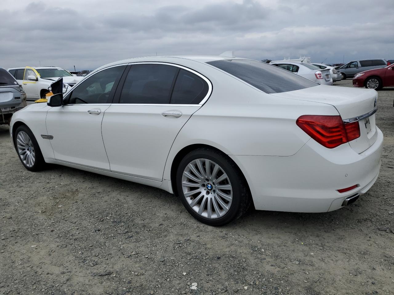 2012 BMW 7er VIN WBAKC6C56CDX99416 Copart auction photo, mechanical / minor dent/scratches damage thumbnail 2