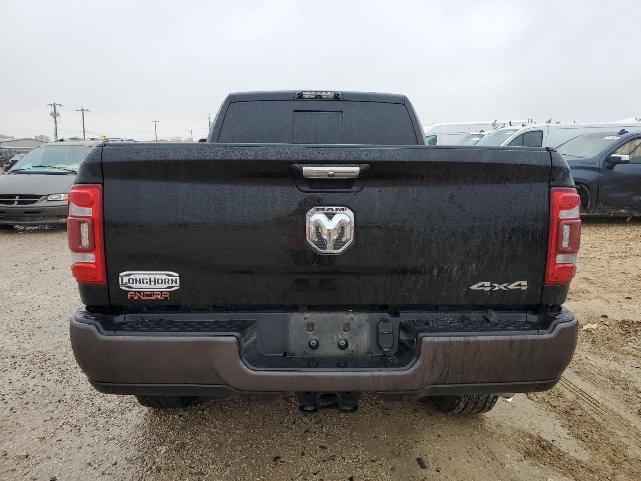 2020 RAM 2500 VIN 3C6UR5PL8LG147310 Copart auction photo, burn damage thumbnail 6