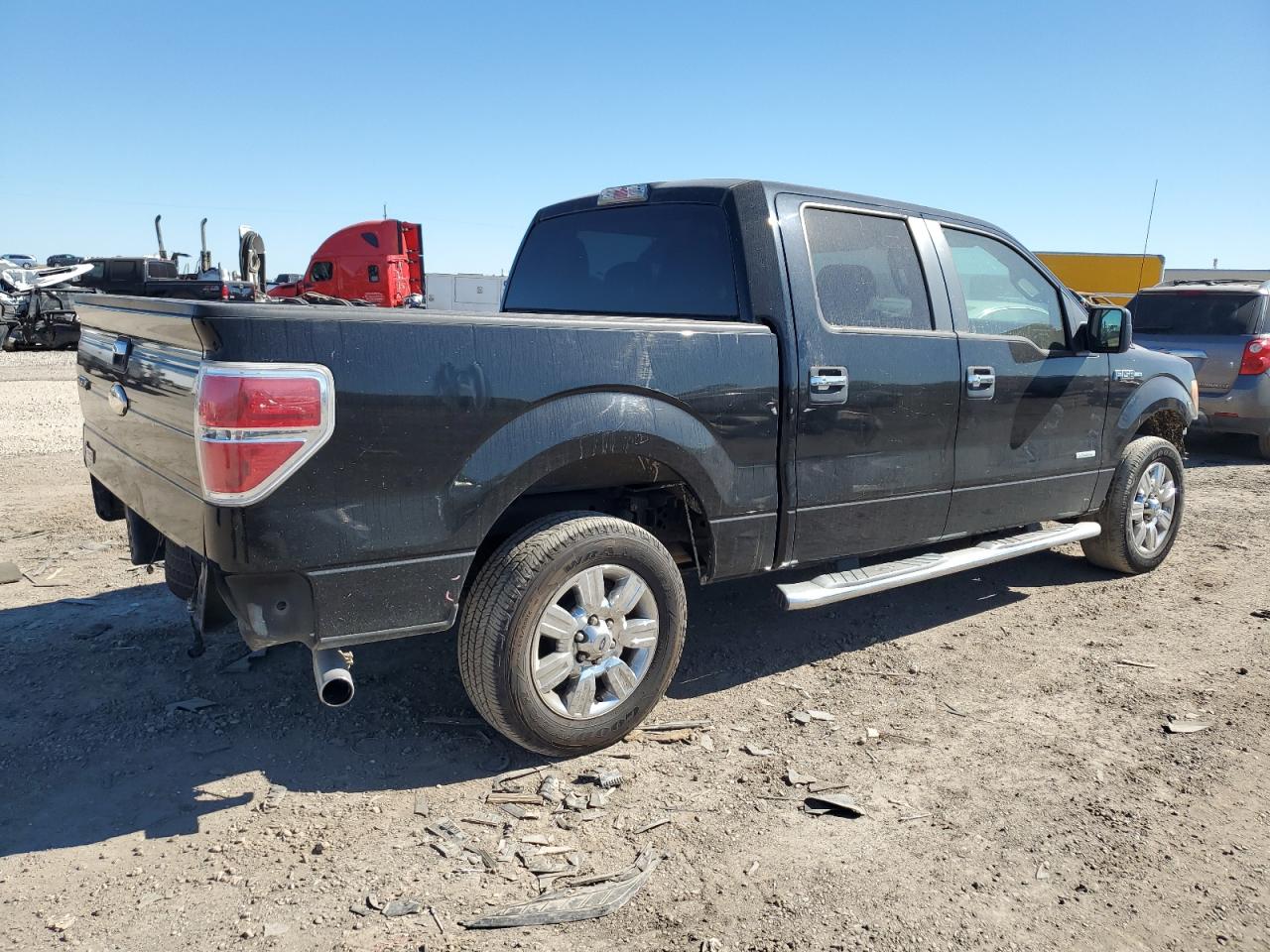 2011 Ford F-150 VIN 1FTFW1CT1BFC29596 Copart auction photo, front end / rear end damage thumbnail 3