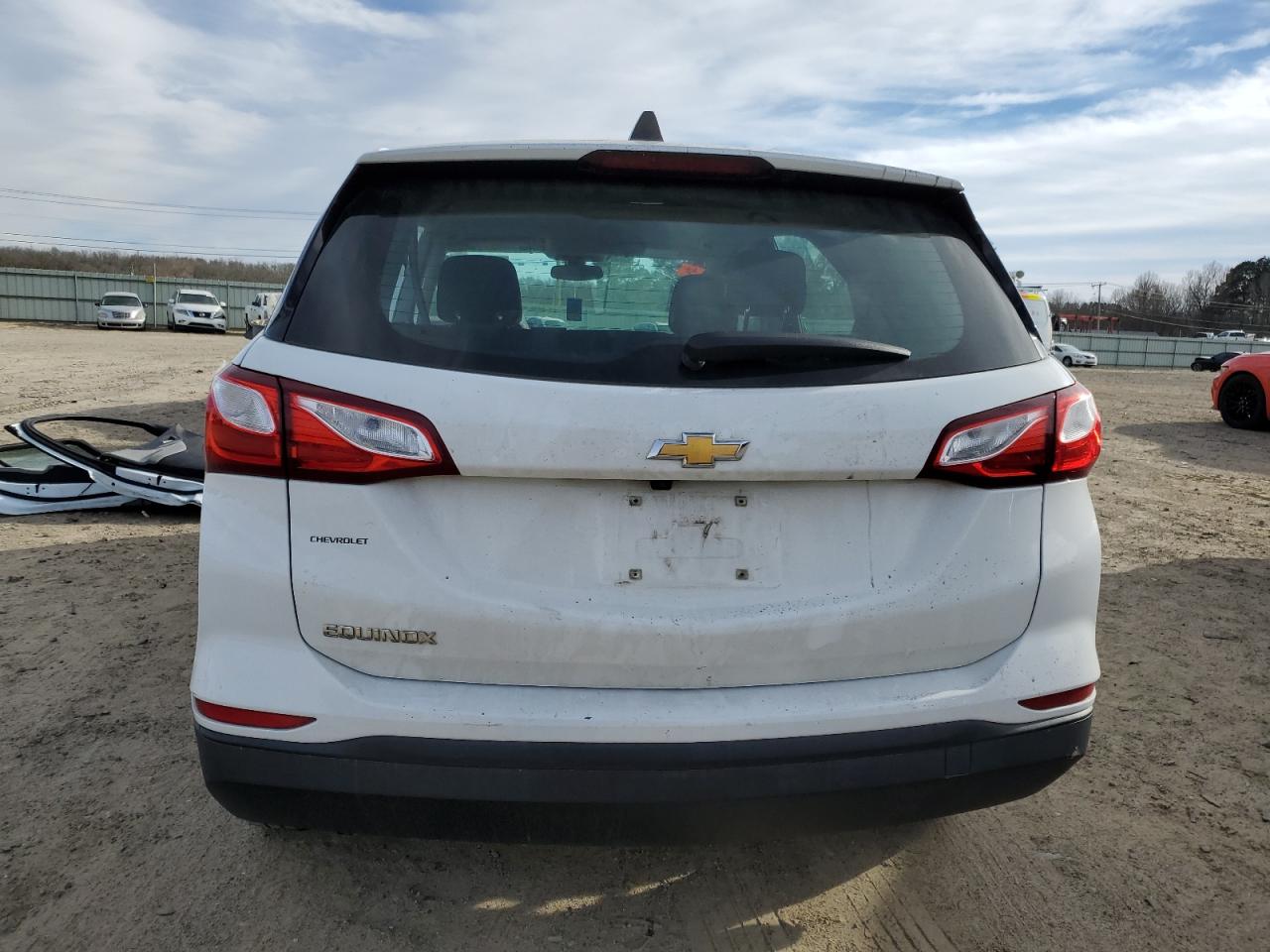 2019 Chevrolet Equinox VIN 3GNAXHEV6KS650151 Copart auction photo, side / front end damage thumbnail 6