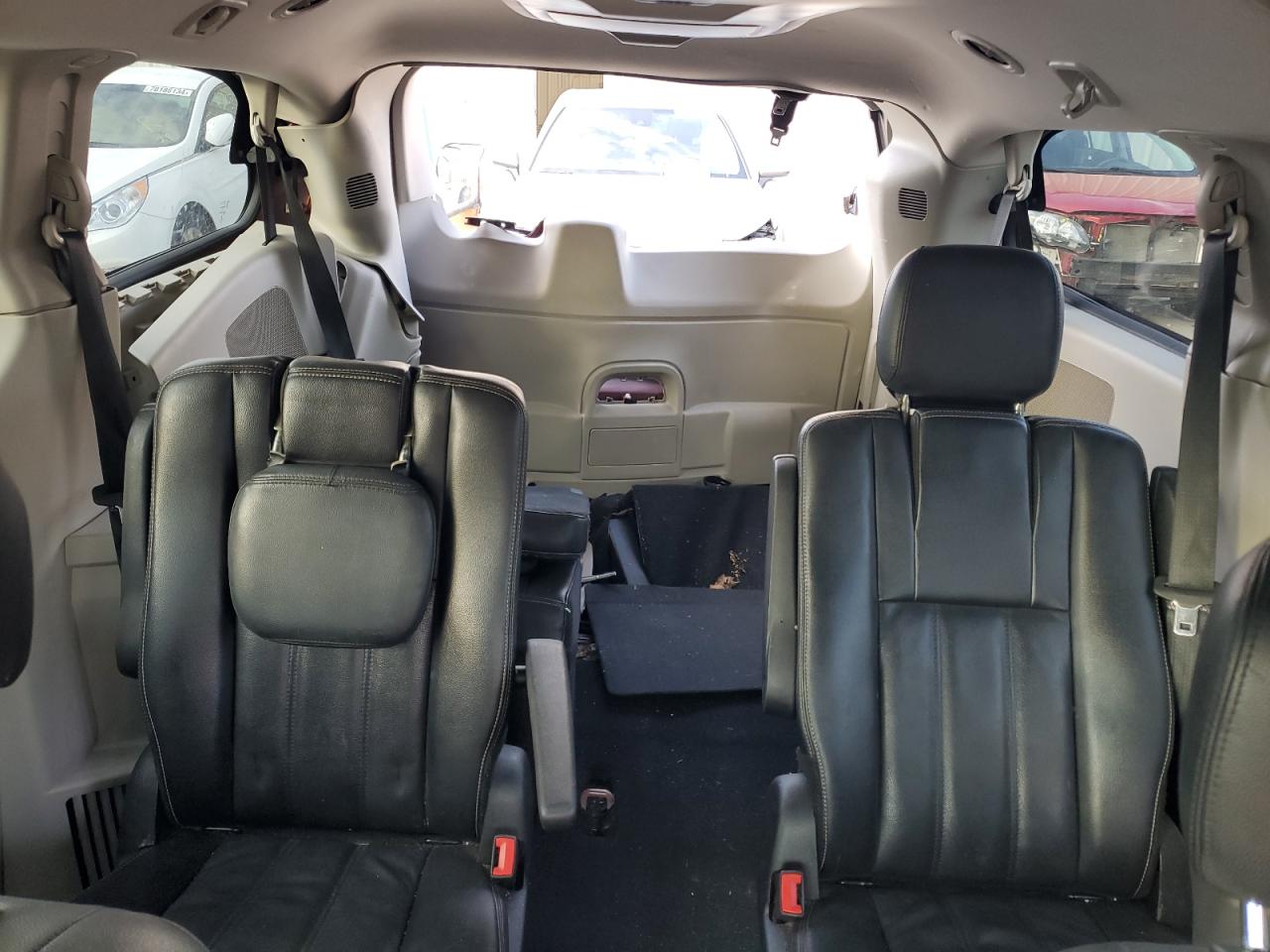 2013 Chrysler Town & Country VIN 2C4RC1BG9DR629654 Copart auction photo, rear end damage thumbnail 10