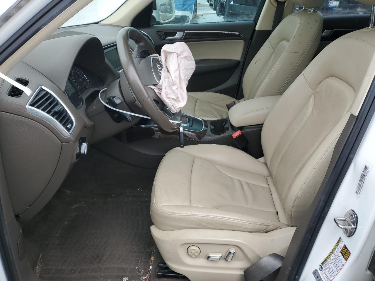 2014 Audi Q5 VIN WA1LFAFP5EA070174 Copart auction photo, front end / minor dent/scratches damage thumbnail 7