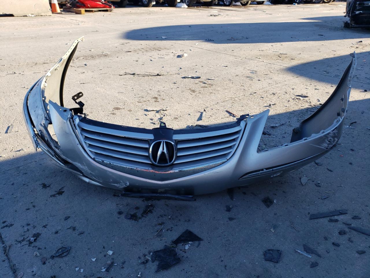 2005 Acura RL VIN JH4KB16595C012843 Copart auction photo, front end / hail damage thumbnail 12