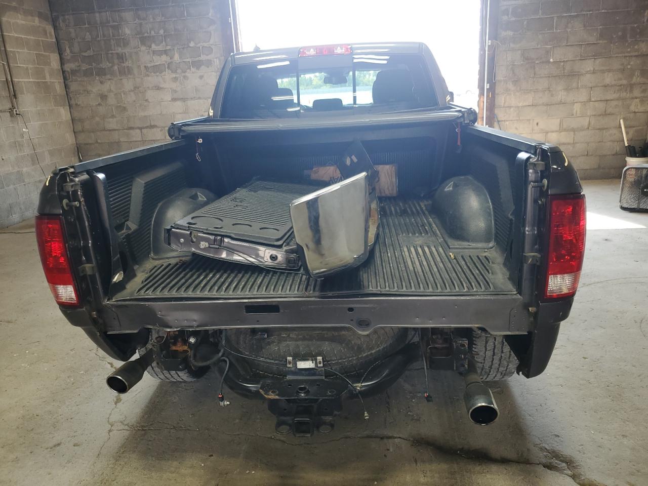 2019 RAM 1500 VIN 1C6RR7TTXKS576415 Copart auction photo, rear end damage thumbnail 6