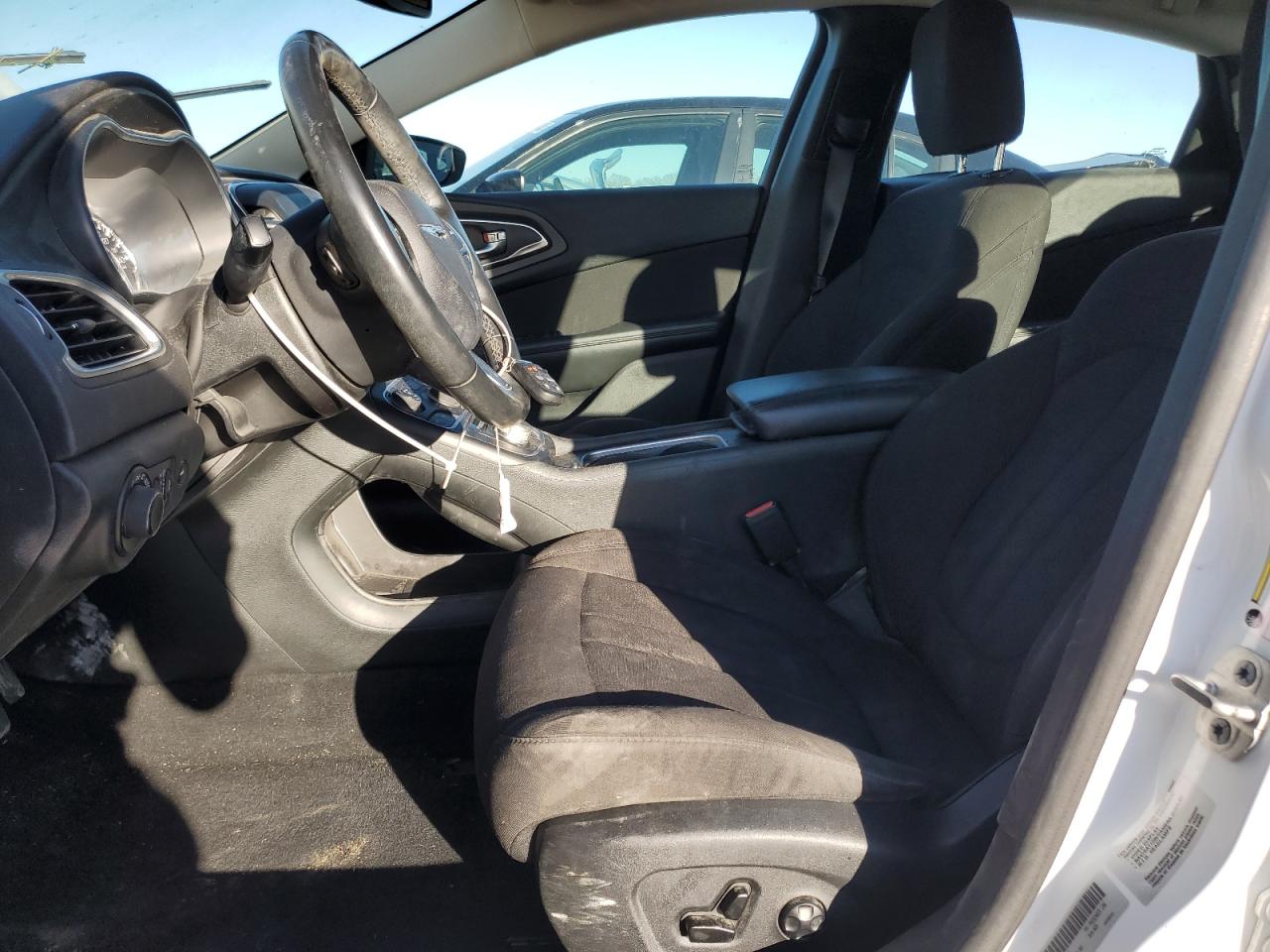 2015 Chrysler 200 VIN 1C3CCCAB1FN534761 Copart auction photo, front end damage thumbnail 7