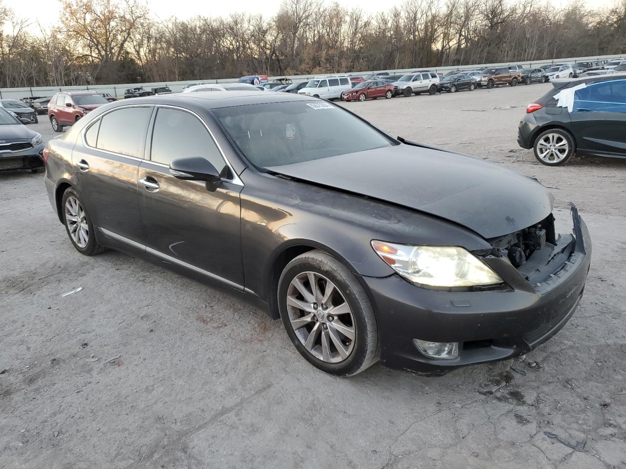 2010 Lexus LS VIN JTHGL5EF9A5040354 Copart auction photo, front end damage thumbnail 4