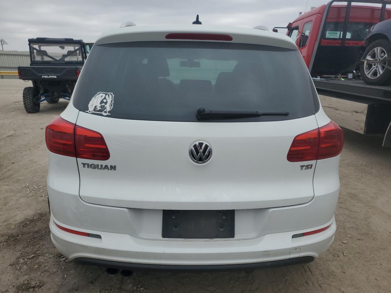 2017 Volkswagen Tiguan VIN WVGTV7AX2HW506145 Copart auction photo, front end damage thumbnail 6