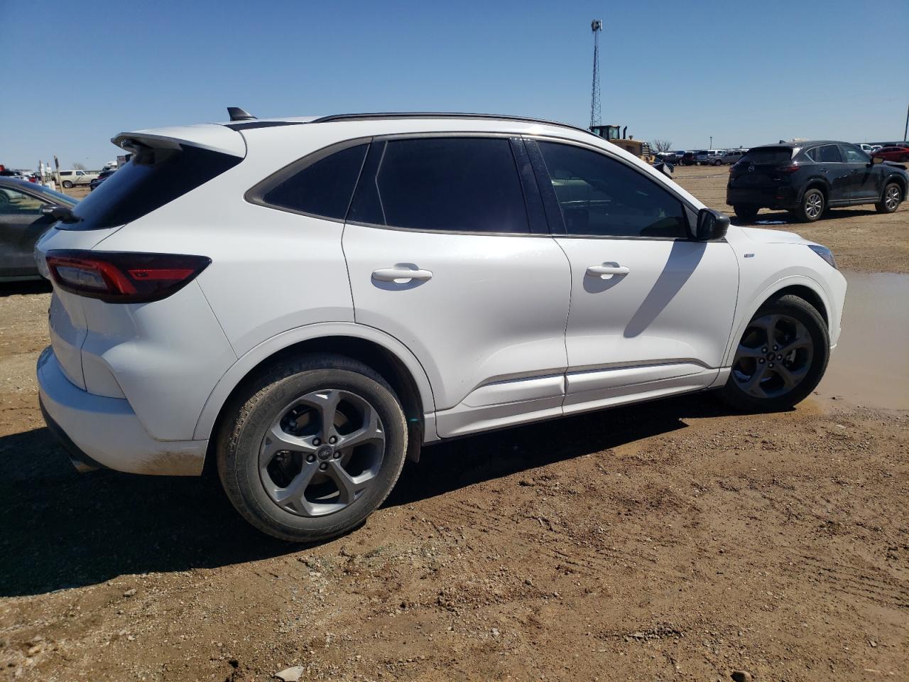 2023 Ford Escape VIN 1FMCU0MN5PUA33985 Copart auction photo, side damage thumbnail 3